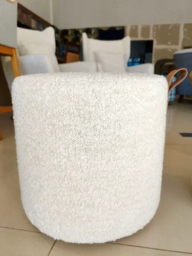 Puff elegante decorativo