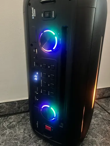 Caixa de Som Amplificada Britânia 650W Flash Lights BCX6801