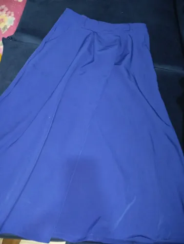 Saia longa azul