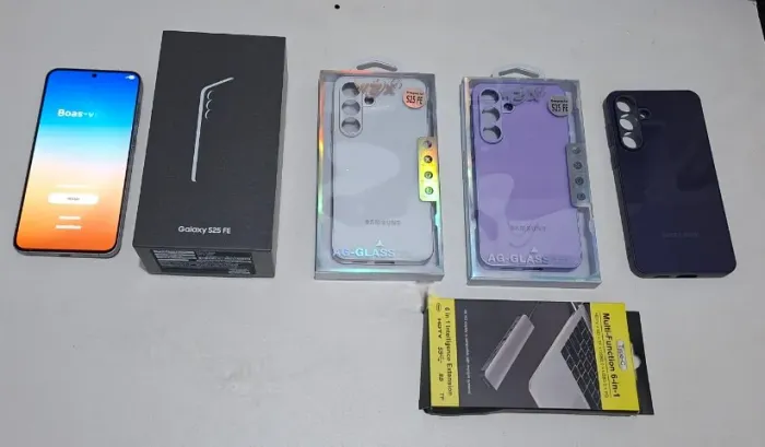 Smartphone Samsung S25 FE 4 meses uso Caixa NF 4 capas