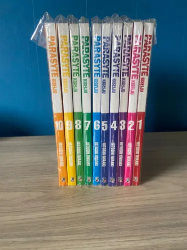 Mangá Parasyte 1-10 (usados)