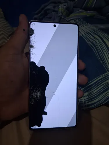Celular  pra retirada de peças originais 
