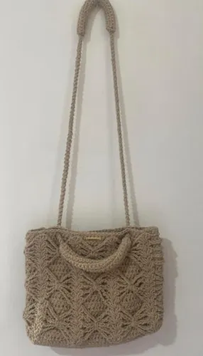 Bolsa Feminina de Crochê Artesanal Diamante Bege Feita à Mão