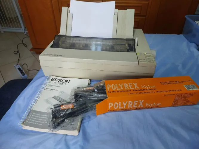 Impressora EPSON LX810L de 80 colunas, formulário contínuo com vias ou não, ou A4 e ofício