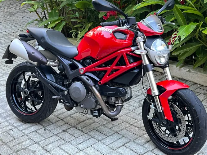 DUCATI MONSTER 796 ABS 2013 - APENAS 16 MIL KM, RARIDADE! 