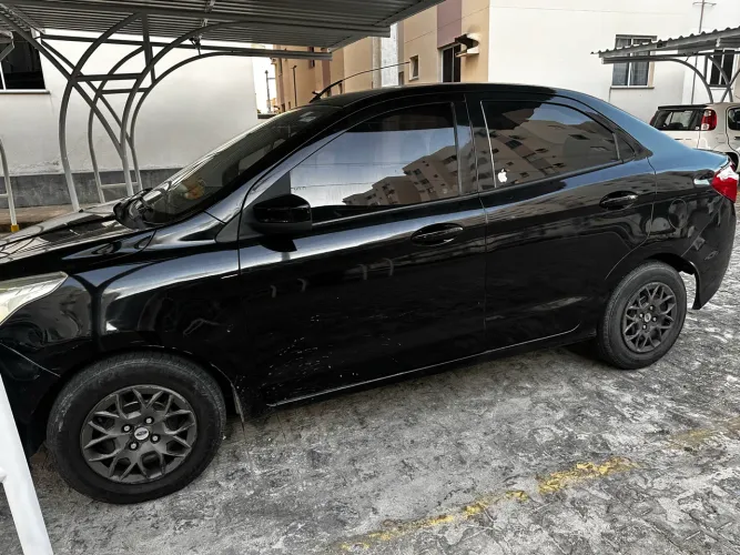 Ford KA+ Sedan 1.5 16V Flex 4P 2015