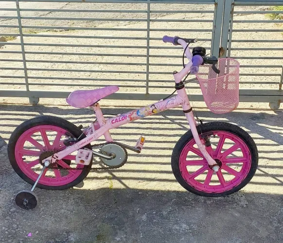 Bicicleta infantil em ótimo estado!!!