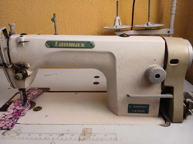 Vendo máquinas de costura industrial