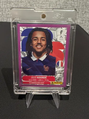 Figurinha Rara Panini Copa 2026 - França FRA 5 (Purple Crumple)