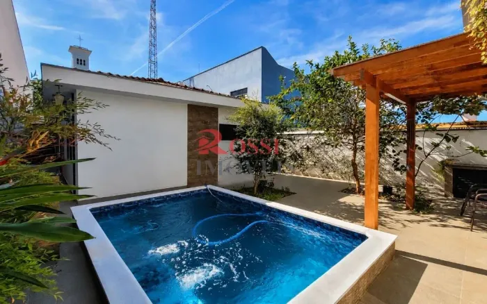 CASA A VENDA COM 3 DORMITORIOS NO BAIRRO SANTA CRUZ, RIO CLARO SP