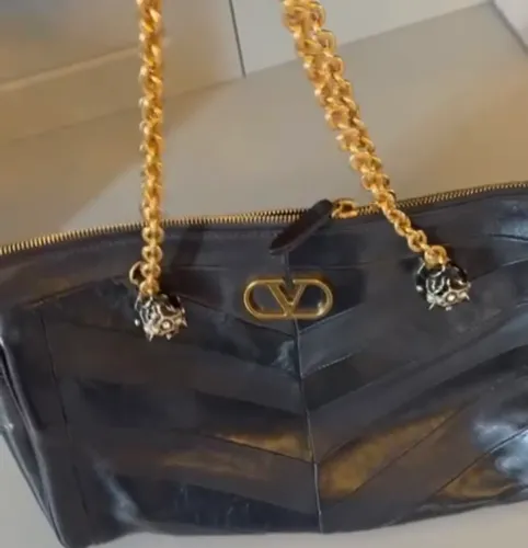 Bolsa Valentino linda
