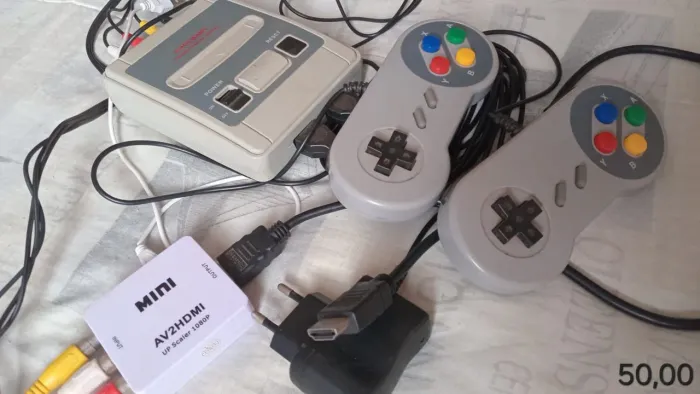 Video game retrô 620 jogos, incluindo super Mario. Nostalgia :)