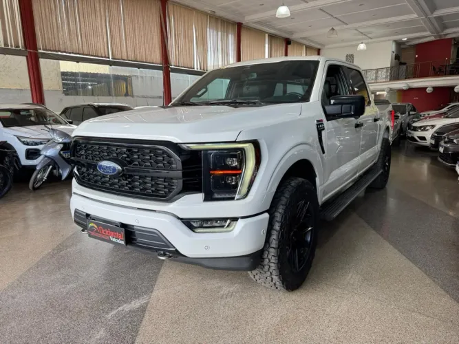 Ford F-150 Platinum 4X4 5.0 V8 2023
