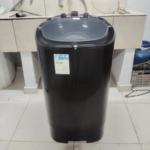 Tanquinho Mueller 16 kg semi novo