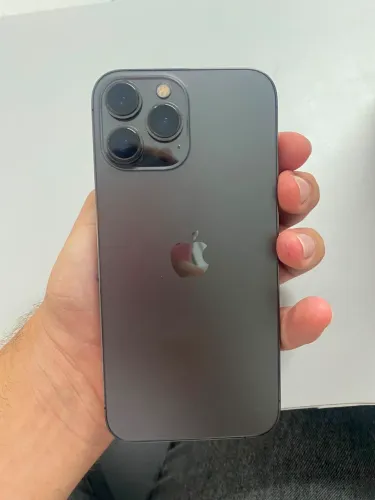iPhone 13 Pro Max preto