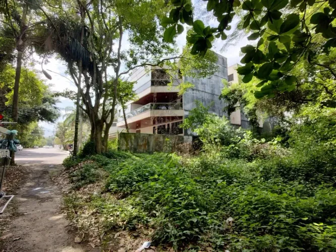 Terreno excelente para locação, Recreio dos Bandeirantes, Rio de Janeiro, RJ por R$ 6.000,