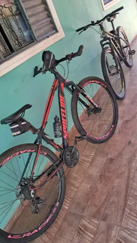 VENDO BICICLETA SEMI NOVA