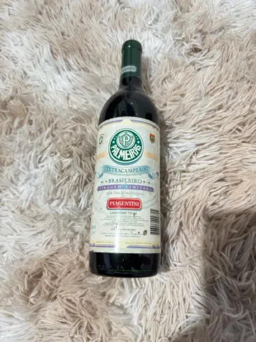 Garrafa de vinho colecionador  