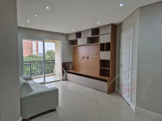 Condomínio Panorama, 90 m² com 3 quartos, sendo 1 suíte, 2 vagas. Planejados em todos ambi