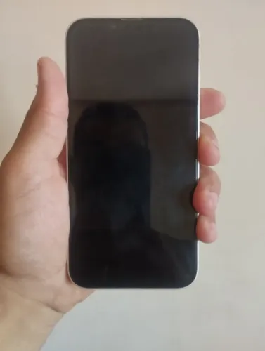 iPhone 13 Branco Semi novo 128Gb