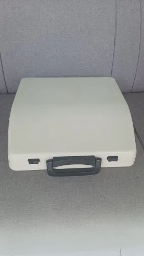 MÁQUINA DE ESCREVER PRECISION 400
