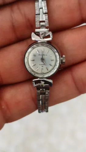 Relógio Seiko automático antigo banhado a ouro branco