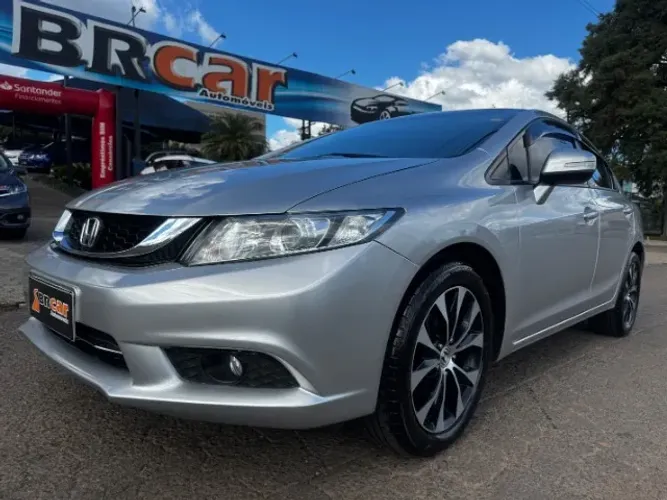 Honda Civic Sedan LXR 2.0 Flexone 16V Aut. 4P 2016