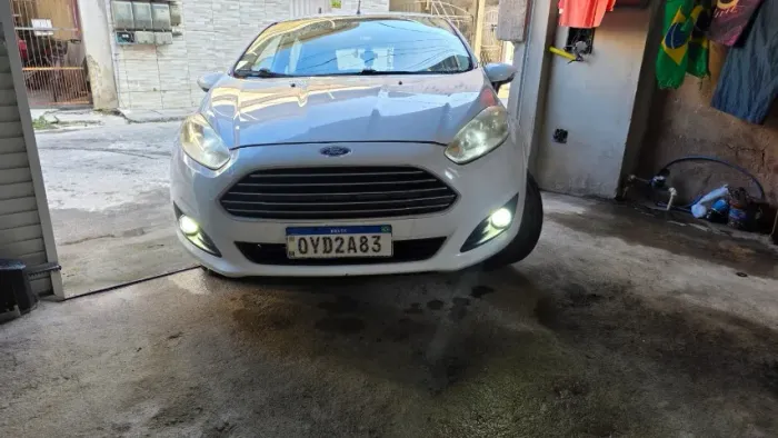 Ford Fiesta 1.6 16V Flex Mec. 5P 2014