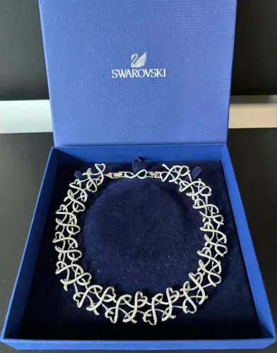 Colar Swarovski