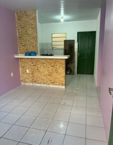 Alugo Casa no Aleixo Próximo Forum Henoch Reis