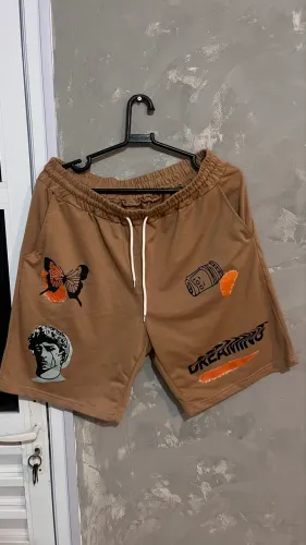 short de moletom marrom