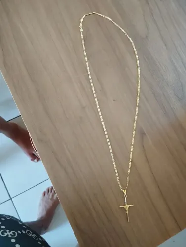 Cordão moeda antiga banhado a ouro 18k