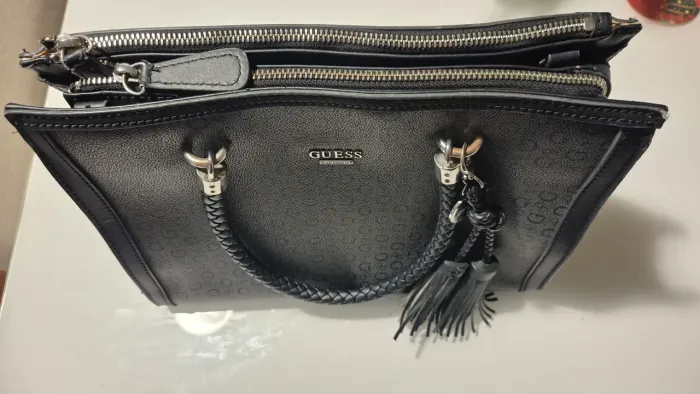 Bolsa GUESS ORIGINAL COMPRADA EM ORLANDO 