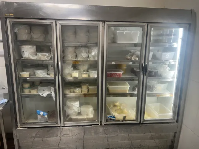 Freezer geladeira 4 portas!