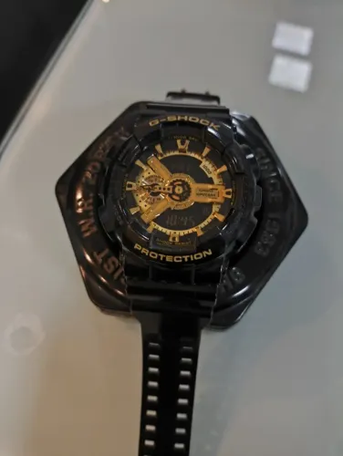 Relógio Casio G-Shock GA-110GB-1A Preto e Dourado Original