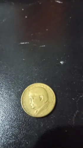 Vendo moedas antigas variadas