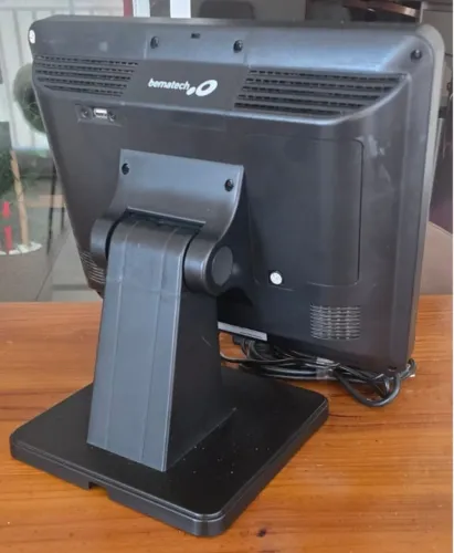 Computador Touch Screen Bematec SB-1015 - Core i5, SSD 512GB, 8GB RAM