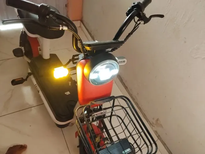 Bicicleta elétrica (NOVA)
