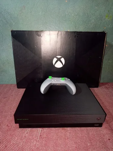 XBOX ONE X 1TB 4K
