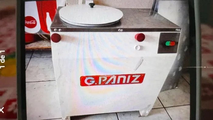 Vende-se uma masseira de 15kg G.PANIZ