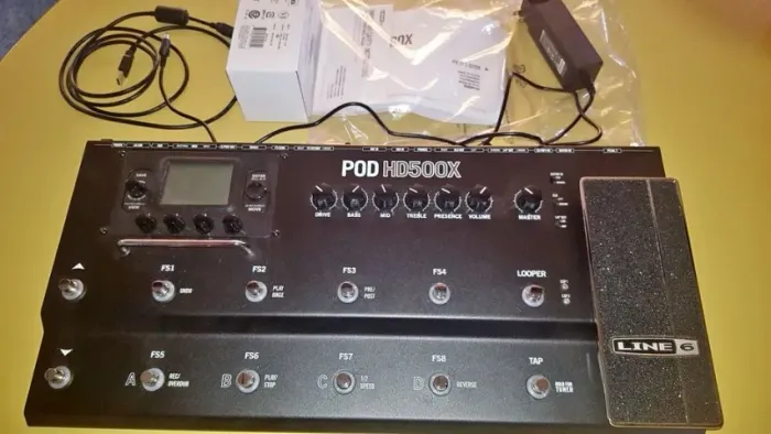 Pedaleira Line6 Pod HD500X-Aceito Trocas
