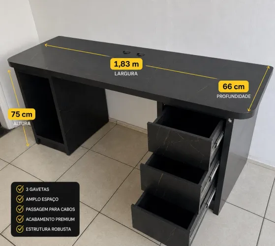 Vendo mesa/escrivaninha ampla, ideal para home office, escritório, setup gamer ou estudos.