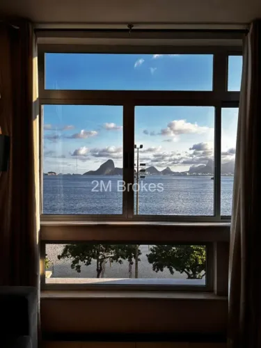Praia de Icaraí | Frente-Mar | 150m² | 3 Quartos | 1 Suíte | 1 Vaga