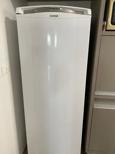 Geladeira Cônsul frost free