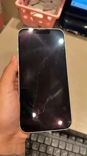 iPhone 14 normal