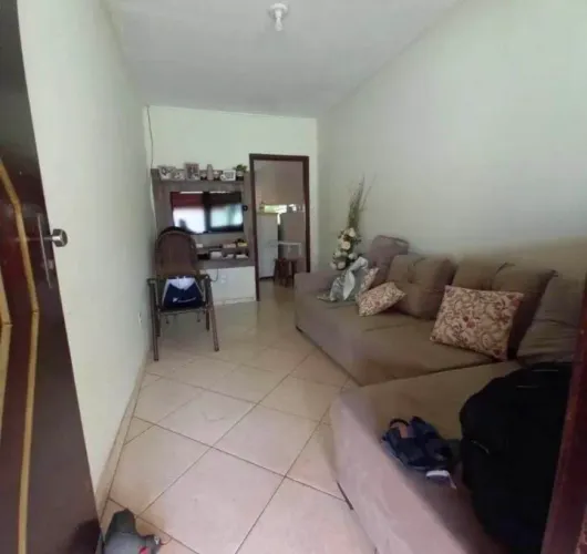 Casa a venda na águas lindas