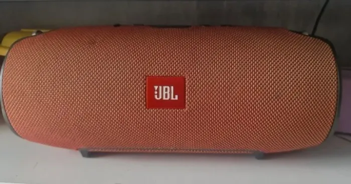 JBL XTREME (original) funcionando na bateria