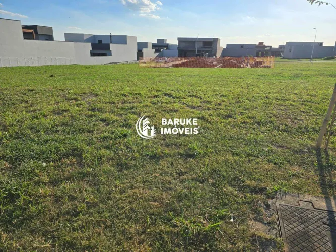 Terreno à venda no CONDOMÍNIO RESIDENCIAL DONA MARIA CÂNDIDA