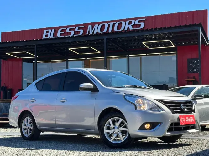 Nissan Versa SV 1.6 16V Flexstart 4P Aut. 2017
