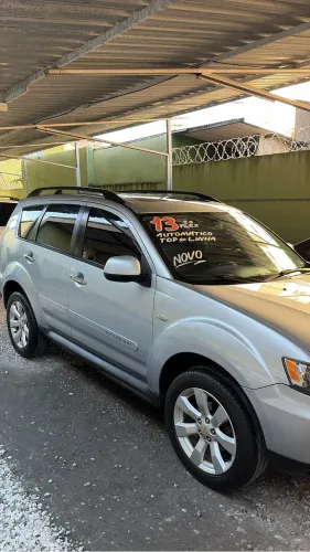 Mitsubishi Outlander 2.0 16V 160cv Aut. 2013